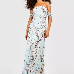 Floral off the shoulder maxi dress